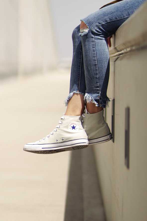 Converse